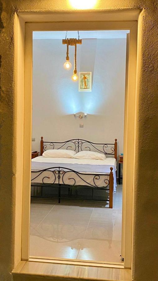 Villa Agas Karterados  Bilik gambar
